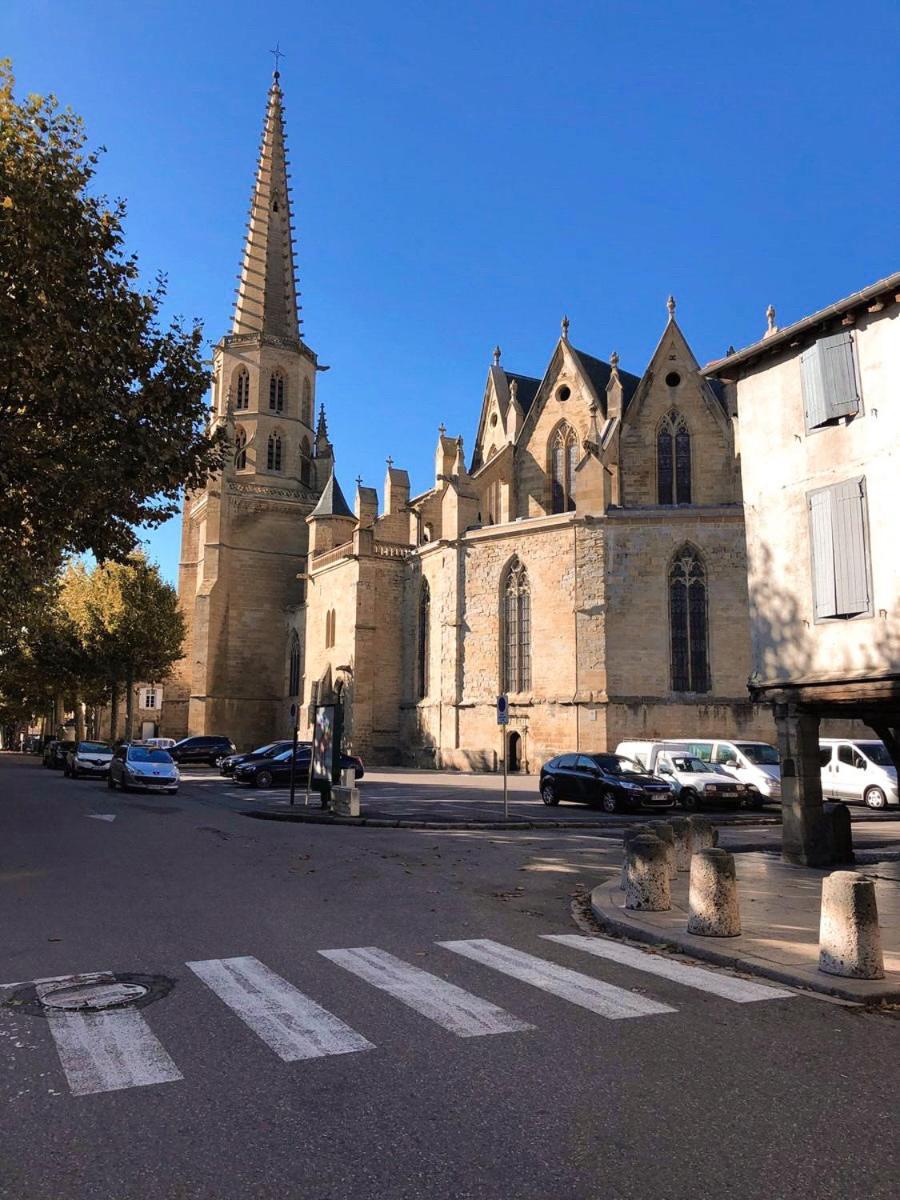 Sci Les Remparts De Mirepoix Panzió Mirepoix  Kültér fotó